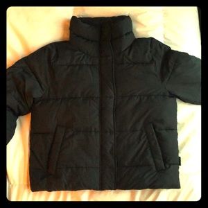 BRAND NEW Abercrombie & Fitch short puffer coat